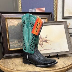 Ferrini Women’s Black and Teal Cowboy Boots!